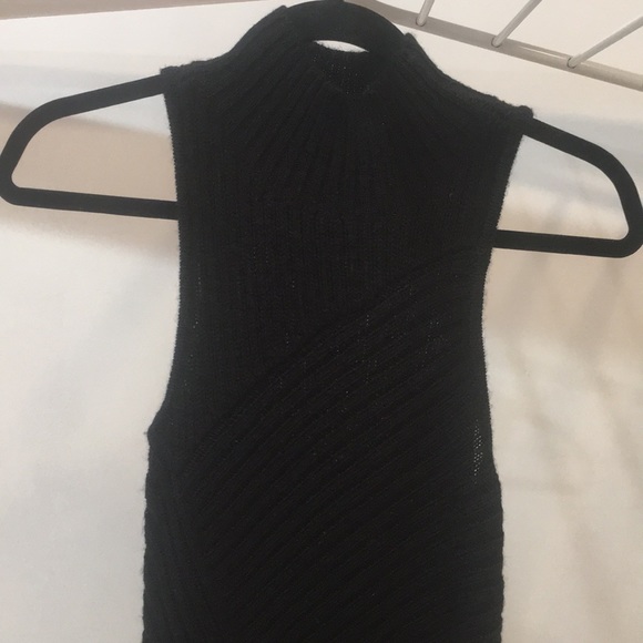Sparkle & Fade Size Small Sleeveless Turtleneck Black Sweater - Picture 3 of 4